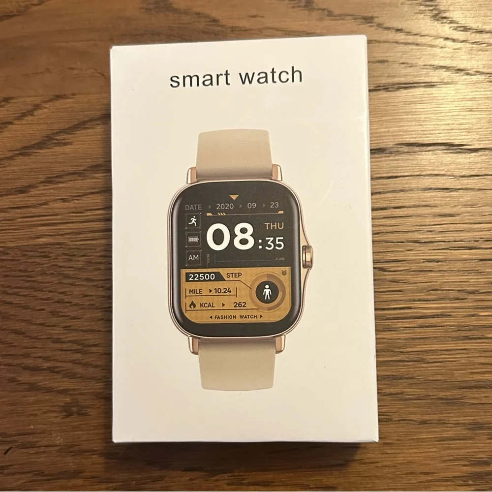 DOVIICO Smart Watch with Black Band. NIB.
